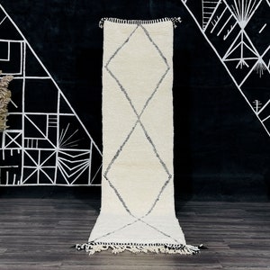 Moroccan Wool runner - Berber Runner rug - Custom Hallway Runner rug - Stairs rug - Beni Ourain Runner rug- Free shipping- white runner rug.