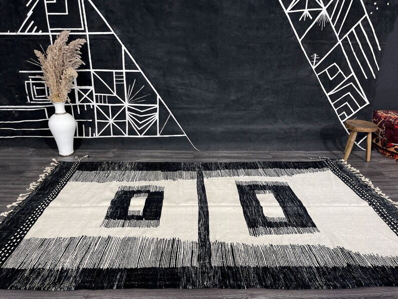 Geometric Handmade rug Black and White Moroccan rug Flat area rug Tapis Kilim Flat woven rug Moroccan Kilim Custom rug. image 2