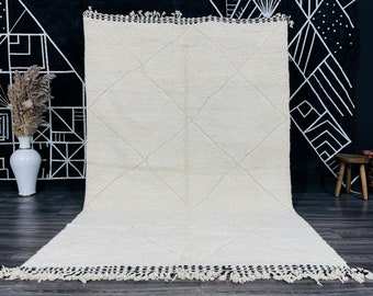 SOPHISTICATED HANDMADE RUG - Moroccan Beni Ourain Rug - Unique Off White Rug - Handwoven Wool Rug - Tufted Berber Rug - Bohemian Area Rug .