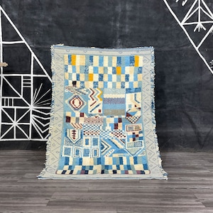 Vintage Handmade 70&#39;s Latch Hook Rug Wall Hanging