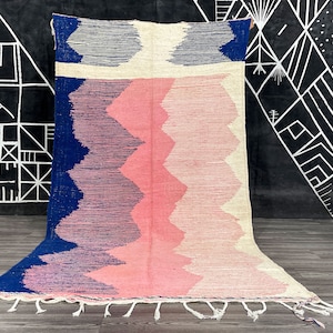 Custom Moroccan Kilim Rug, Pink Kilim Rug, Handmade Rug, Pink Wool Rug, Morrocan Area Rug, Berber Carpet, Art Kilim Pink Rug