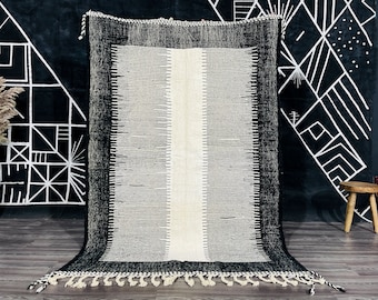 Kilim Rug - Custom Black rug - Flat area rug - Plain rug - Handmade rug - Fluffy rug - Flatweave Kilim - Tapis Kilim - Black & white rug.