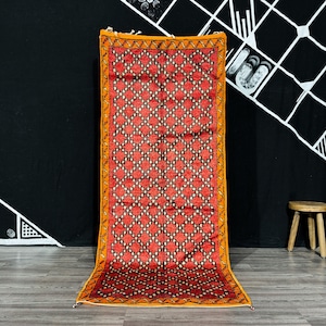 Moroccan Runner Rug , Super Pretty Berber rug , Colourful  Runner Rug