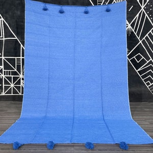 Blue Linen bedspread Natural linen bed cover Linen bed throw in various colors Linen counterpane Stonewashed linen quilt image 1