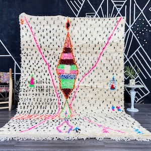 Berber Moroccan Costum rug - Moroccan Woolen carpet - New Azilal rug - Beni ouarain style - New Beni ouarain rug - fine berber rug
