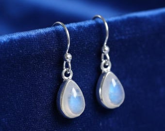 Natural Rainbow Moonstone Earrings in 925 Sterling Silver, Dainty Pear Shaped Drop Earrings, Moonstone Jewelry Boho Teardrop Dangle Earrings