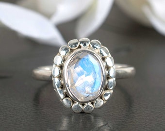 Rainbow Moonstone Ring, 925 Solid Sterling Silver Ring, Handmade Ring, Moonstone jewelry, Sterling Silver Ring, June Birthstone, Statement