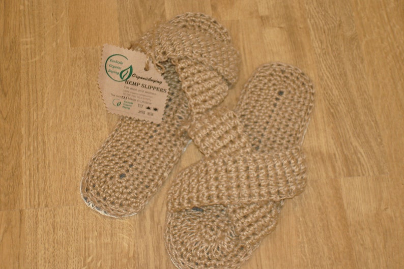 Hemp Slippers by Organic Buying