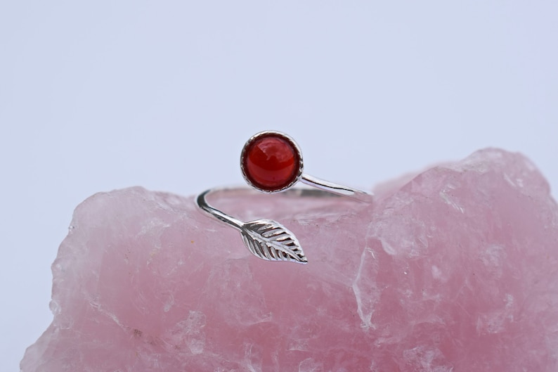 Base chakra Sterling silver Protection Red carnelian Leaf design Healing gift Confidence Love Carnelian Dazzling red carnelian ring