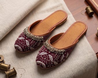 Handmade Embroidered Jutti Mule | Women's Ethnic Slip-On Flats | Indian Wedding Shoes | Boho Pointed Toe Mules