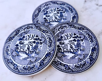 Blue Willow Porcelain Coasters (NEW!) – Boxed Set of 6 | Blue & White | Traditional | Barware | Modern Farmhouse | Preppy | Chinoiserie