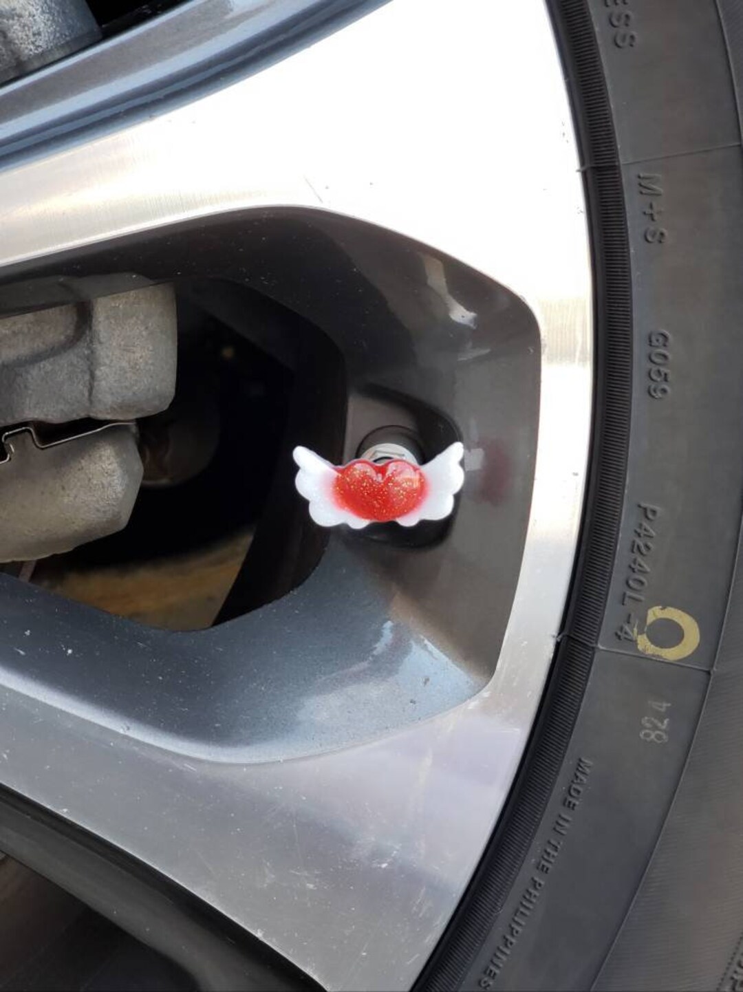 Red Heart Valve Stem Caps, Red Valve Stem Caps, Kawaii Car Parts, Red