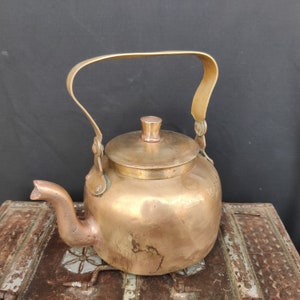 Antique Brass Tea Kettle/Brass Tea Pot/Antique Chai and Coffee Kettle/Ketli/Indian Tapri Chai Kettle/Brass Home Decor/Brass Kitchenware