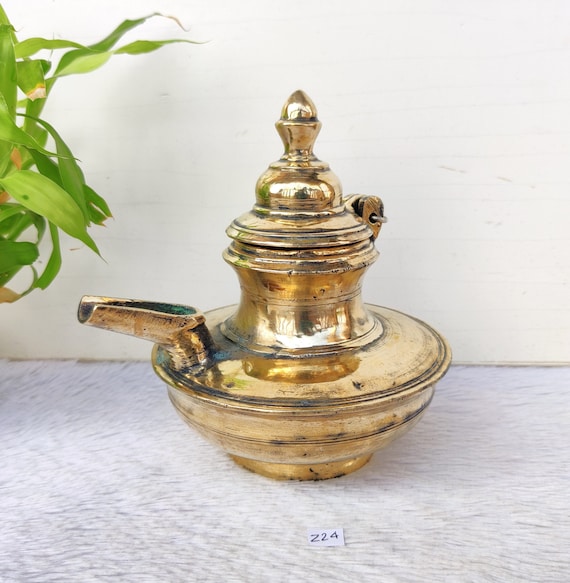 アンティークの希少な真鍮製ギーポット | ヴィンテージのユニークな