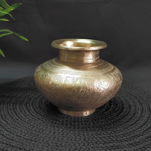 Antique Brass Water Pot | Solid and Sturdy Lota | Drinking Water Pot | India Antiques | Boho Decorative | Kalash Pot | Brass Decor MT631