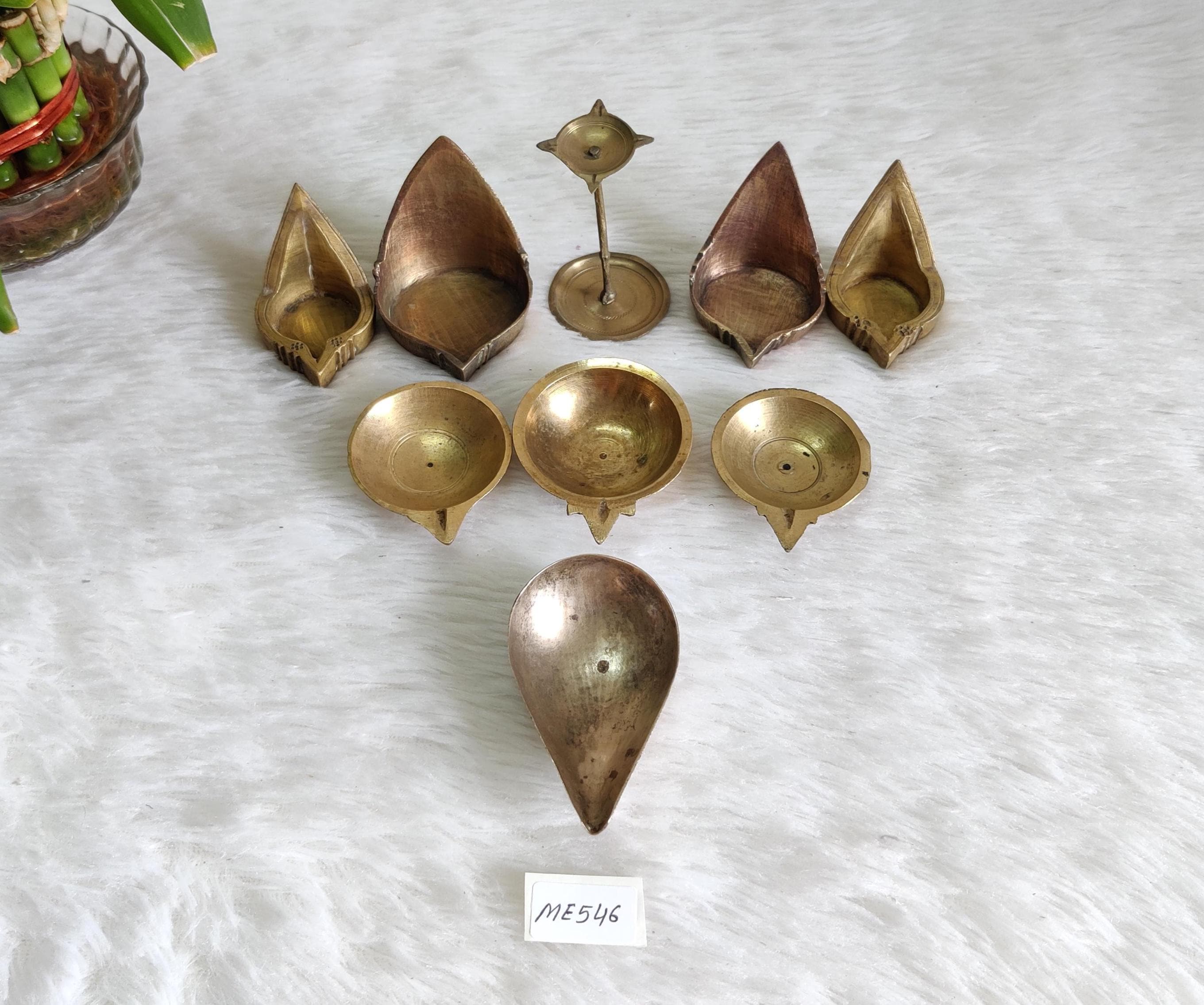 アンティークな手作り真鍮製オイルランプ 装飾照明 コレクターズ