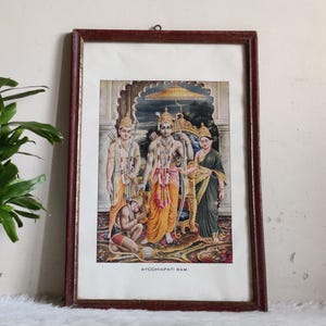 Vintage Ayodhyapati Ram Print – Hindu Lord Rama Picture – Lakshman Sita Hanuman Devotional Art – Framed Indian Temple Poster PP835