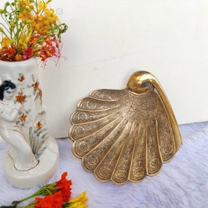 Antique Brass Shell Shaped Ornamental Dish | Vintage Footed Floral Design Brass Shell Bowl | Snacks or Dessert Platter | Antique Collectible