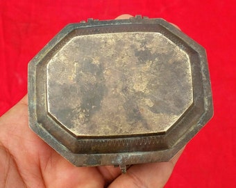 Vintage Brass Octagonal Jewellery Box|Brass Pill Box|Vintage Hand Carved Trinket Box|Kitchen Decor|Vintage Medicine Box|Storage Box ME893