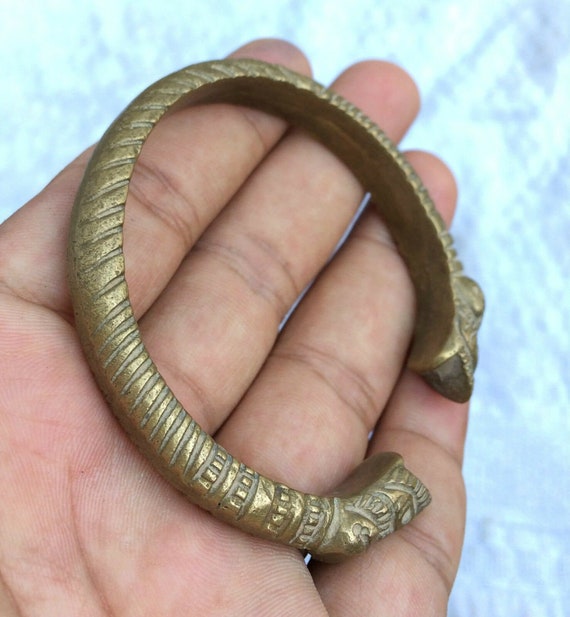 Antique Brass 2 Headed Snake Bracelet | Antique S… - image 5