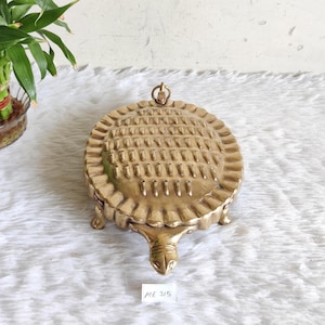 Antique Brass Tortoise Shaped Cheese Grater Boho Ethnic Decor | Brass Vegetable Grater | Vegetable Slicer & Crusher | Kitchenware ME315