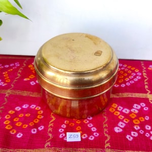 Antique Brass Miniature Jewellery Box | Snuff Box | Nut Box | Powder Box | Pill Box | Trinket Box | Home Decorative Miniature Box Z59