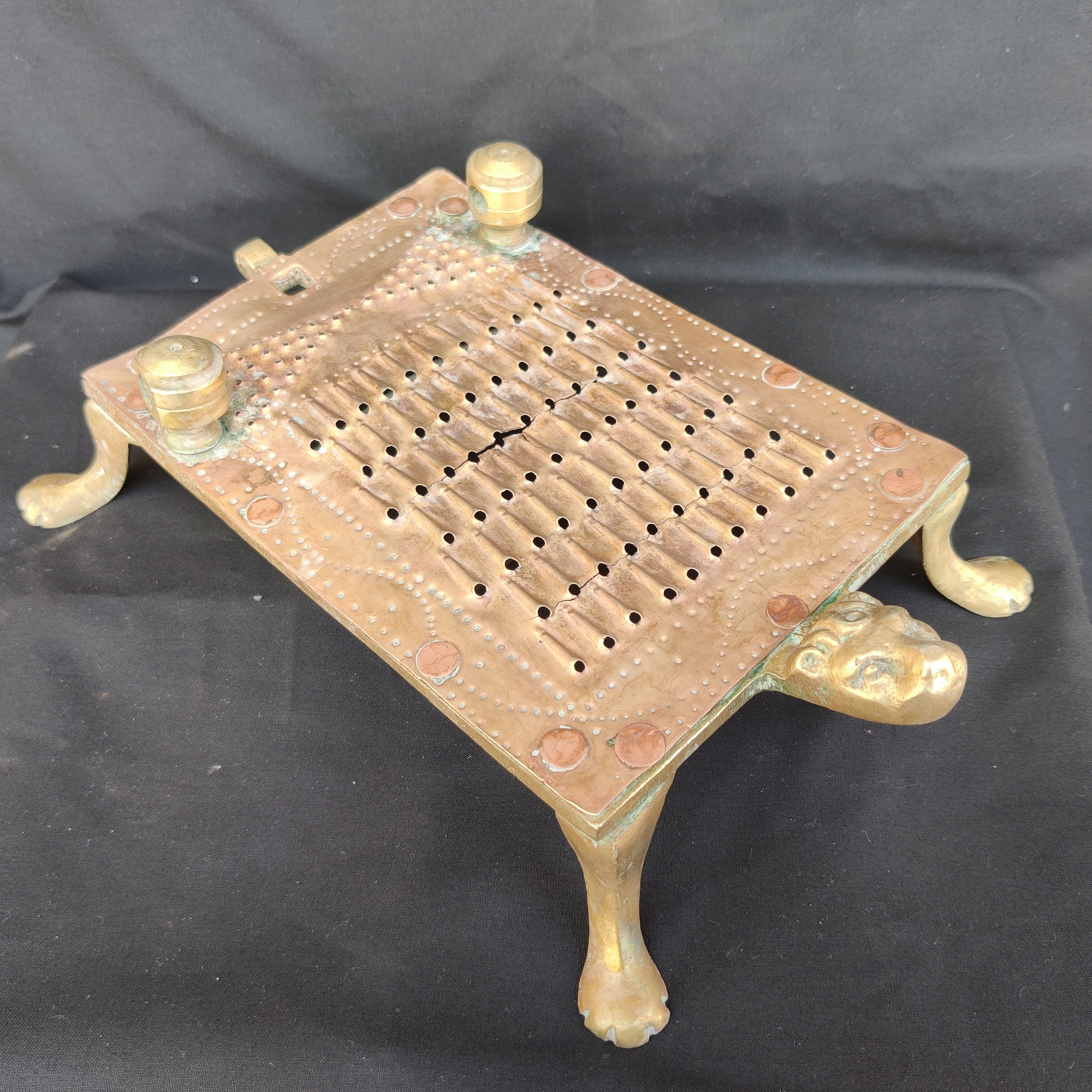 Vintage Lion Figured Brass Cheese Grater Brass Vegetable Shredder Vegetable  Slicer & Crusher Traditional Brass Kitchen Accessory 