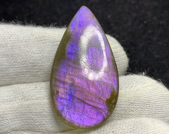 Bella qualità superiore naturale viola fuoco/viola LABRADORITE PERA cabochon pietra preziosa sciolta per pendente/gioielli 22x41x5mm 36 ct