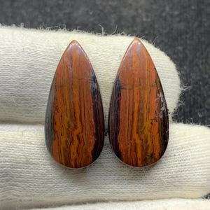 Paire de cabochons de poires naturelles en forme de tigre rouge en fer, pierres précieuses en vrac pour boucles d'oreilles 12x26x3mm 21 Cts