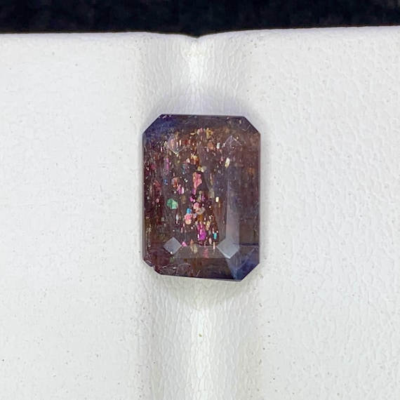 Natural Multi Flakes Bloodshot Iolite Sunstone Faceted Octagon Gemstone 8x11x4.8mm 3 Carats