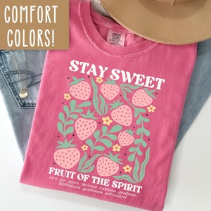 Boho Christian Strawberry Shirt Fruits of the Spirit Bible Verse Shirt Retro Jesus Apparel Cottagecore Top Floral Comfort Colors Graphic Tee