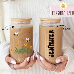 Custom Bee Glass Coffee Cup Bee Gift for Women Bee Lover Gift Personalized Iced Coffee Cup With Bamboo Lid and Straw Custom Honey Bee Cup
