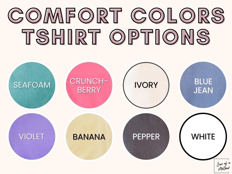 Op de afbeelding: Een grafiek met tien verschillende T-shirtkleuropties: zeegroen, crunch-bes, ivoor, spijkerblauw, violet, banaan, peper, wit, zwart en grijs. De tekst "COMFORT COLORS TSHIRT OPTIONS" staat bovenaan de grafiek.