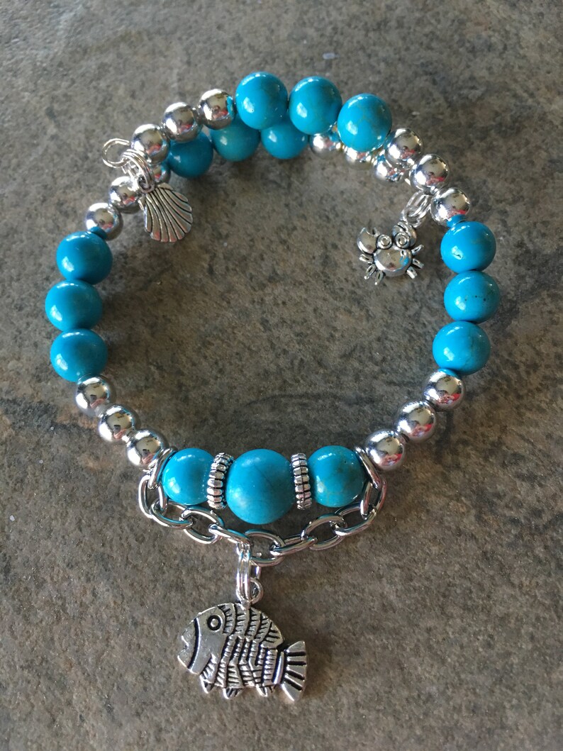 Focal Bead With Chain One Loop Memory Wire Bracelet