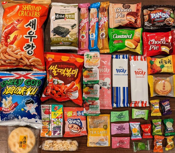 40 Piece Asian Snack Gift Box / Japanese Chinese Korean Snacks Etsy