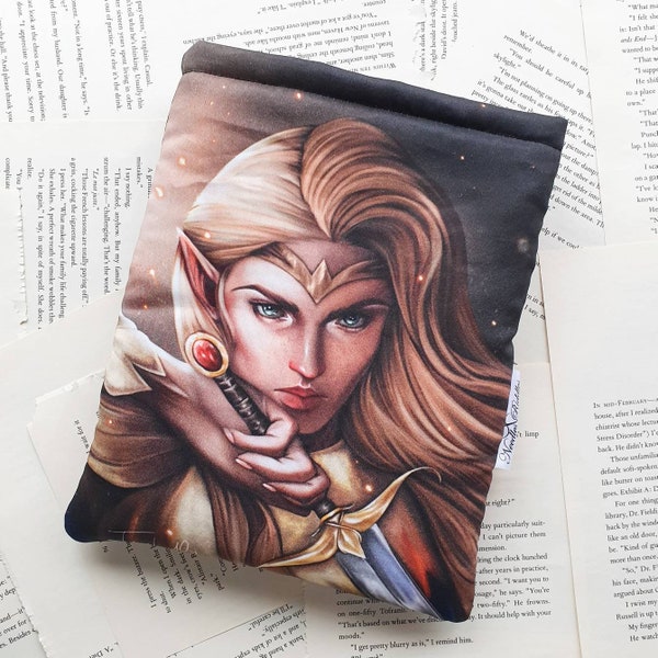 OFFICIALLY LICENSED  Art book sleeve Aelin Galathynius Thone of Glass