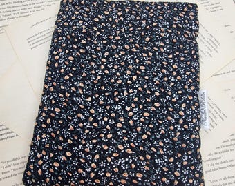 Book Sleeve with Pocket, Book Jacket, Kindle Sleeve Mini Flowers