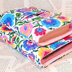 Book Sleeve with Pocket, Book Jacket, Kindle Sleeve, Bookmark Sleeve, Switch Sleeve  Folk White