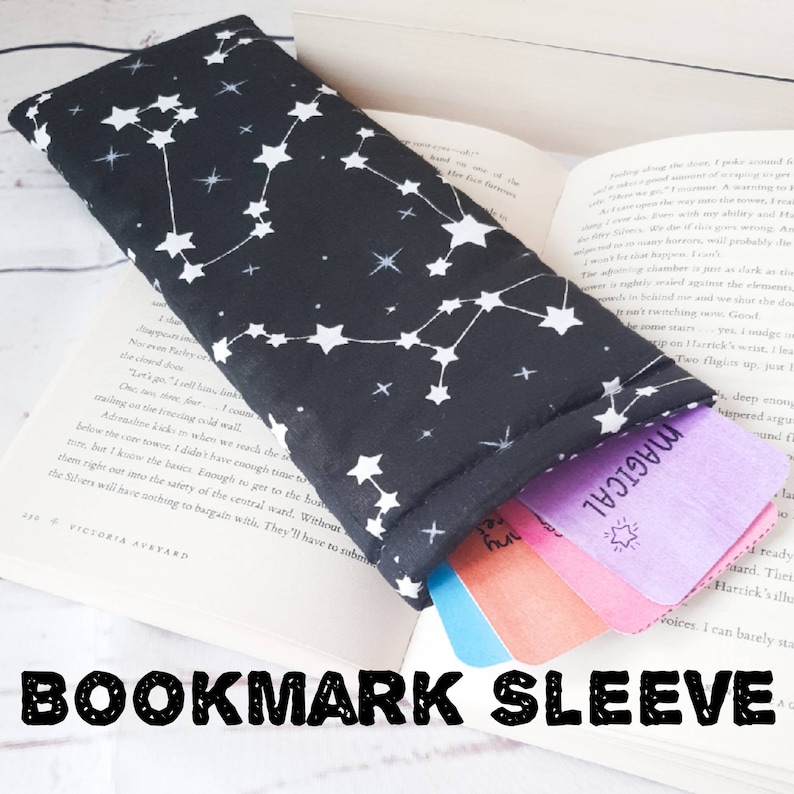 Book Sleeve mit Tasche, Book Jacket, Kindle Sleeve, Switch Sleeve Books are my love Sprache Bild 7