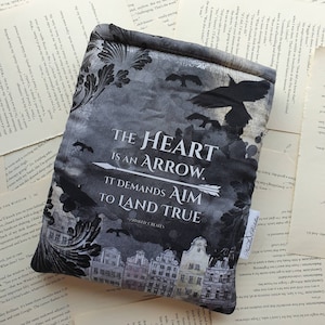 Art booksleeve inspired by Six of Crows
