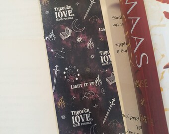English Hardback Edition - Crescent City Page Overlays | SJM
