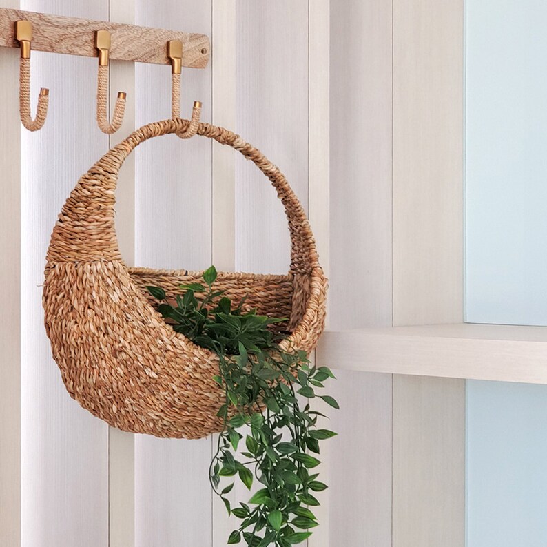 Handmade Woven Wall Basket Planter Wicker Wall Hanging Storage Basket ...