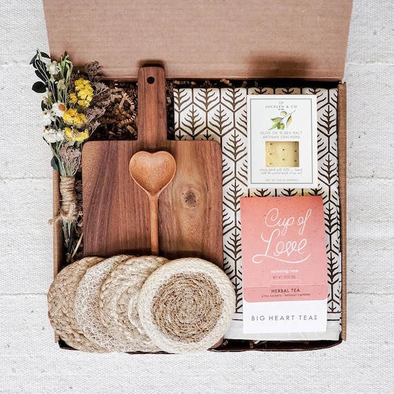 Hygge Gift Box For Her Thinking Of You Gift Box For Women Care Package For Her Handmade Sympathy Gift Basket Charcuterie Board [GB-WB/S-D]