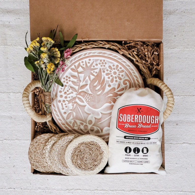 Handmade bread and tortilla warmer gift box with a wicker basket Ideal for Housewarming gift box, Hostess gift, Christmas gift box, Holiday gift, grandma gift, friend gift, thank you gift box, thinking of you gift, hygge gift box or gift box for her.