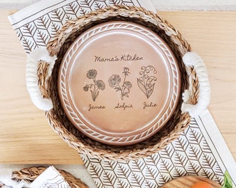 Personalized Gifts for Mom Birth Flower Gift Custom Family Gift for Mom Birthday Gift Handmade Tortilla Bread Warmer Basket[BIRTH-FWR/R-T-D]