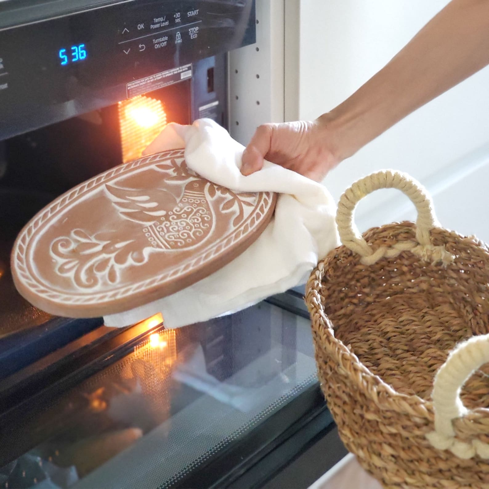 Bread Warmer Ceramic Warming Stone Wicker Basket [OVAL]