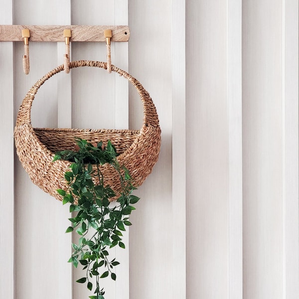 Handmade Woven Wall Basket Planter Wicker Wall Hanging Storage Basket Farmhouse Home Decor Door Basket [Savar Hanging Planter]