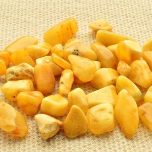 Amber Stones  31 Grams 6-30mm Jewelry Supplies Beads, Baltic Amber stones, Polished Natural Beads AM-020