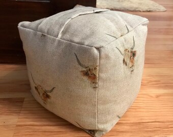 Batente de porta feito à mão com peso de vaca das Terras Altas