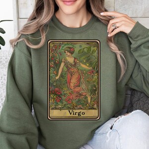 Sudadera vintage con diseño del zodiaco Virgo, camiseta de astrología, regalo de cumpleaños con signo del zodiaco floral, top bohemio con horóscopo, suéter celestial Virgo